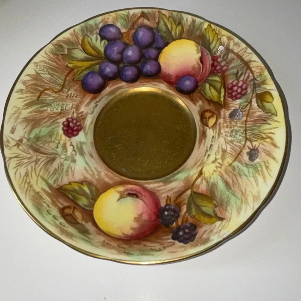 Vtg Aynsley Orchard Fruit Gold Tea Cup Saucer English Bone China England scallop